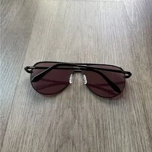 quay australia high key black purple oversized metal frame aviator sunglasses Quay Australia High Key Classic Oversized Aviator Sunglasses  main image 2